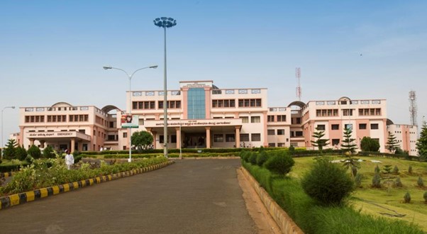 S Nijalingappa Medical College
